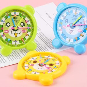Clock (plastic) - Image 1
